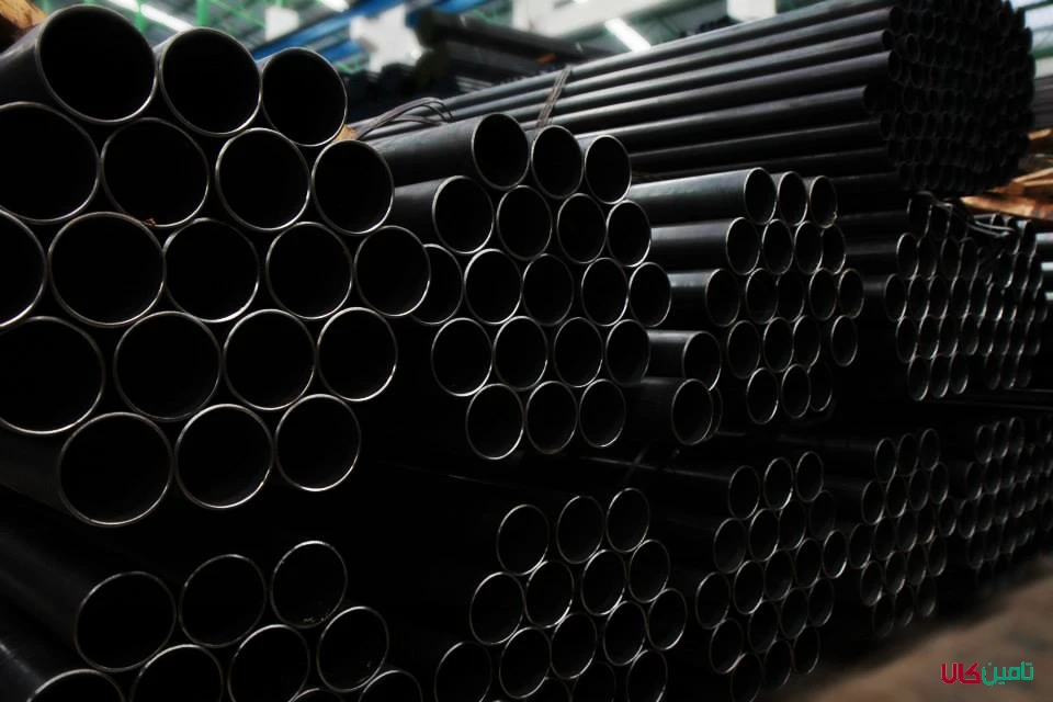 black-steel-pipes